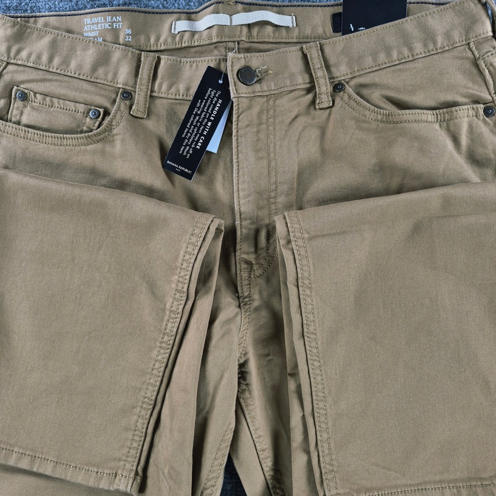 Banana Republic Travel Jean Athletic Fit Khaki Brown 36x32 731215-02-1 NEW